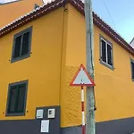 Casa Vistas *