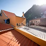 Casa Vistas *